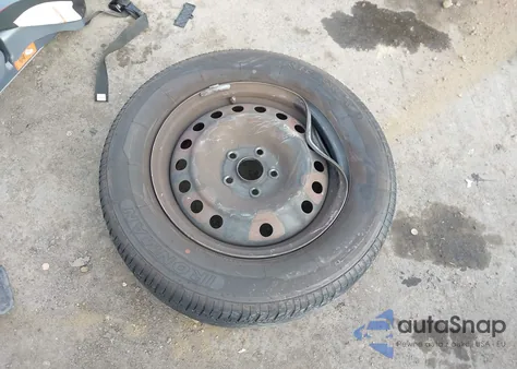 2013 Honda Odyssey Lx z USA, uszkodzony, nr VIN 5FNRL5H26DB082759